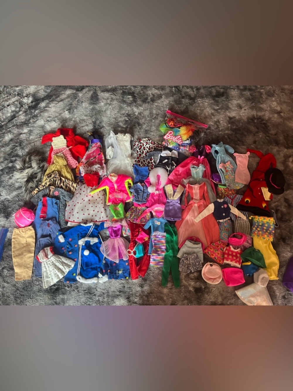 Barbie Huge Lot 80s, 90s Y2K Doll and Clothing - Picture 11 of 15